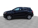 Certified 2022 Chevrolet Trax LS w/ Tint and Cruise Package image 4