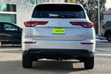 New 2025 Mitsubishi Outlander ES image 5