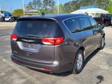 Used 2022 Chrysler Voyager LX image 2