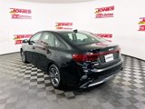 Used 2023 Kia Forte LXS w/ LXS Technology Package image 2