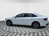 Certified 2024 Volkswagen Jetta SE w/ Panoramic Sunroof Package image 3