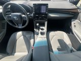Used 2019 Toyota Avalon Limited image 4