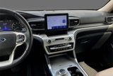 Used 2022 Ford Explorer XLT w/ Equipment Group 202A image 3