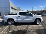 Used 2022 Chevrolet Silverado 1500 Custom w/ LPO, Dark Essentials Package image 2