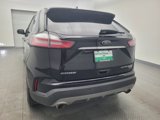 Used 2019 Ford Edge Titanium image 6