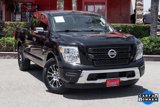 Used 2020 Nissan Titan SV image 2