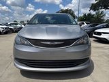 Used 2018 Chrysler Pacifica LX image 2