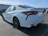 Used 2021 Toyota Camry SE image 5