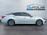 Used 2023 Nissan Altima 2.5 SV w/ SV Premium Package image 2