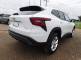 New 2025 Chevrolet Trax LS w/ LS Convenience Package image 2