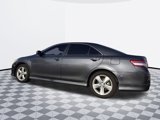 Used 2011 Toyota Camry SE image 3