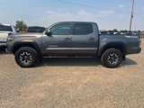 Used 2021 Toyota Tacoma TRD Off-Road image 2