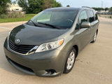 Used 2011 Toyota Sienna LE image 2