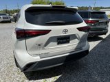 Used 2022 Toyota Highlander LE image 6