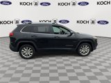 Used 2016 Jeep Cherokee Limited image 2