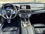 Used 2017 BMW 750i image 4