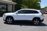 Used 2019 Jeep Cherokee Limited image 2