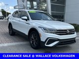 Certified 2022 Volkswagen Tiguan SE image 4