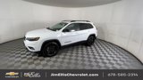 Used 2023 Jeep Cherokee Altitude Lux image 4