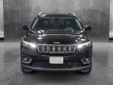 Used 2019 Jeep Cherokee Limited w/ Luxury Group image 2