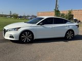 Used 2019 Nissan Altima 2.5 SR image 3
