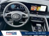 New 2025 Hyundai Elantra SEL image 6
