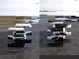 Used 2022 Ford Explorer XLT image 3