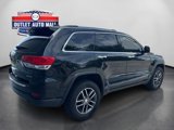 Used 2017 Jeep Grand Cherokee Limited image 3