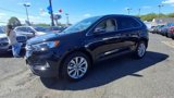 Certified 2024 Ford Edge Titanium image 4