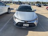 Used 2022 Toyota Corolla LE image 2
