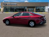 New 2025 Hyundai Elantra SE image 4