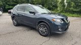 Used 2016 Nissan Rogue SL w/ SL Premium Package image 3