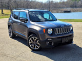 Used 2017 Jeep Renegade Latitude image 2
