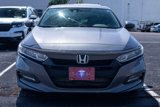 Used 2018 Honda Accord Sport image 2