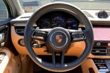 Certified 2025 Porsche Macan image 4
