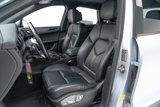 Certified 2018 Porsche Macan image 4