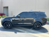 Used 2019 Land Rover Discovery SE image 2