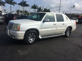 Used 2003 Cadillac Escalade EXT image 2
