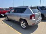 Used 2016 Jeep Compass Latitude image 6