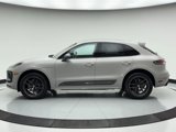 Used 2023 Porsche Macan image 2