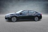Used 2025 Nissan Altima 2.5 SV image 2