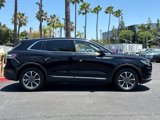 Used 2022 Lincoln Nautilus FWD w/ Premium Package image 3