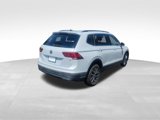 Used 2018 Volkswagen Tiguan SE image 6