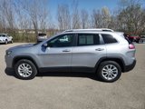 Used 2019 Jeep Cherokee Latitude w/ Cold Weather Group image 5