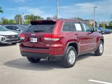 Used 2020 Jeep Grand Cherokee Laredo image 5