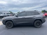 Used 2019 Jeep Cherokee Trailhawk w/ Cold Weather Group image 5