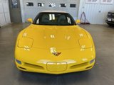 Used 2000 Chevrolet Corvette Convertible w/ Performance Handling Pkg image 3
