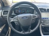 Used 2020 Ford Fusion SE image 3
