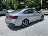 Used 2024 Volkswagen Jetta Sport image 3