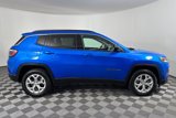 Used 2024 Jeep Compass Latitude image 3